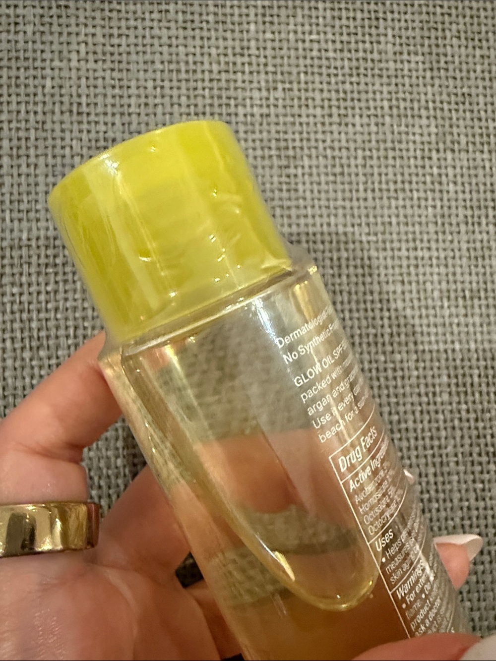 Supergoop! Glow Oil SPF 50 PA++++ dry body oil sunscreen water resistant 80 min - Picture 3 of 3